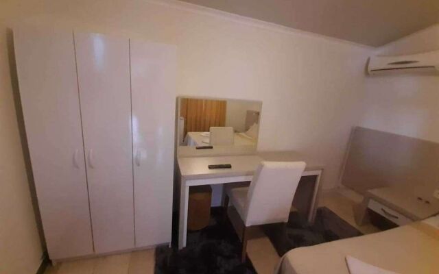 Moyside otel