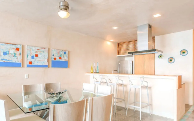 Sabor A Miel by Stella Rentals