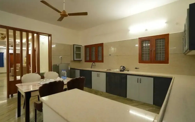 Trimukha homestay
