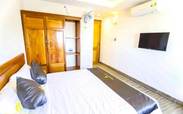 Sea Star Hotel