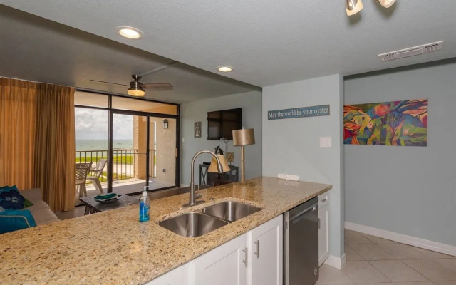 Laguna Reef Condos by VTrips