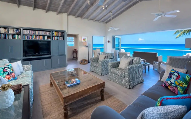 Westshore Beach House by Blue Sky Luxury
