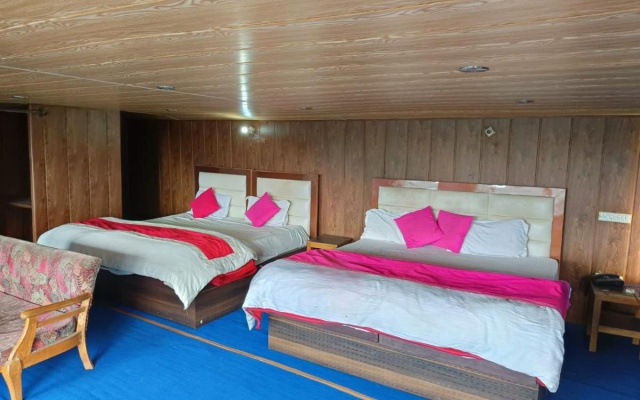 Snow View Huts – Guest Rooms – Nainital