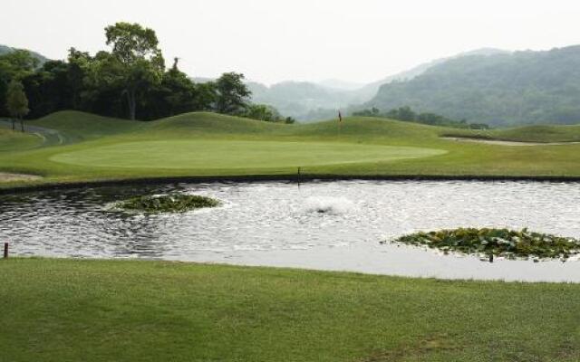 Spring Golf & Art Resort Awaji