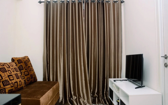 Simply Modern 2BR Green Pramuka Apartment