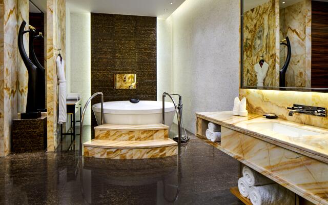 Crowne Plaza Tianjin Jinnan by IHG