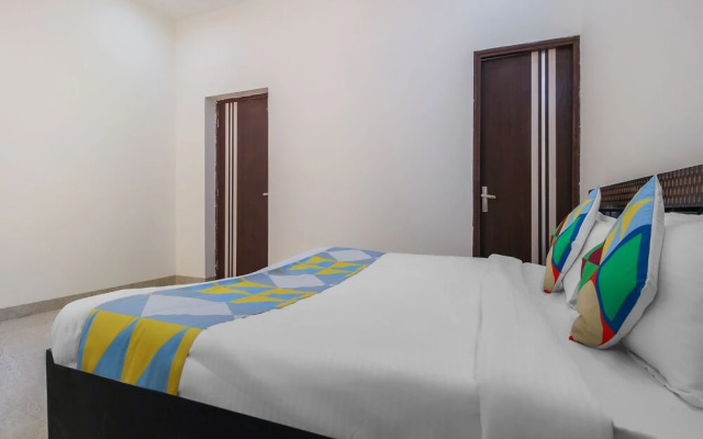 OYO Home 23279 Elite 4BHK Villa
