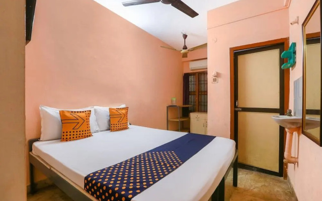 Spot On Annai Guest House