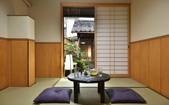 Rakusuian