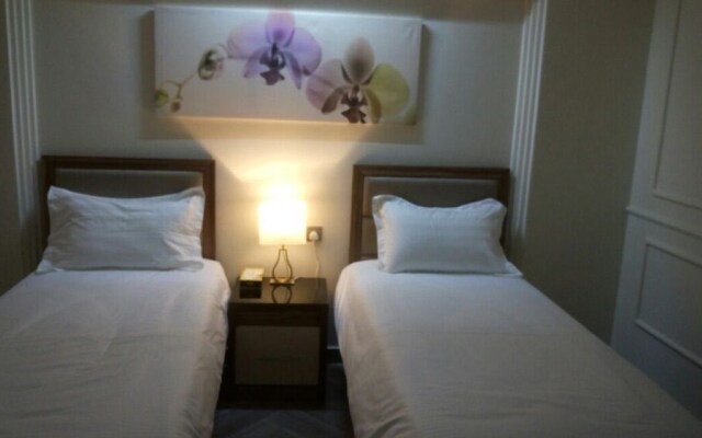 Tree Season Hotel & Resorts