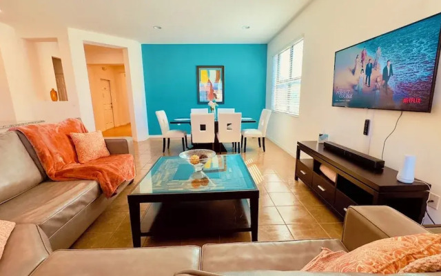 Sapphire Haven Near Disney
