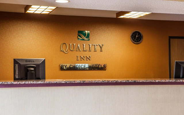 Quality Inn O'Fallon IL - St. Louis