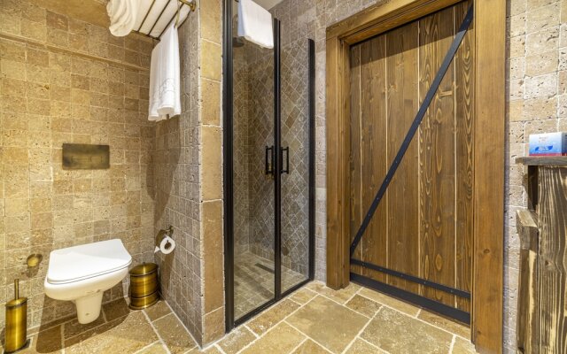 Marisstone Hotel Villa