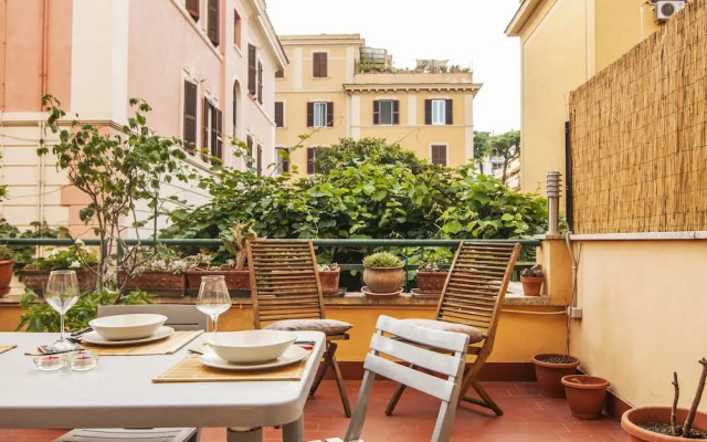 Appio Latino Terrace Apartment