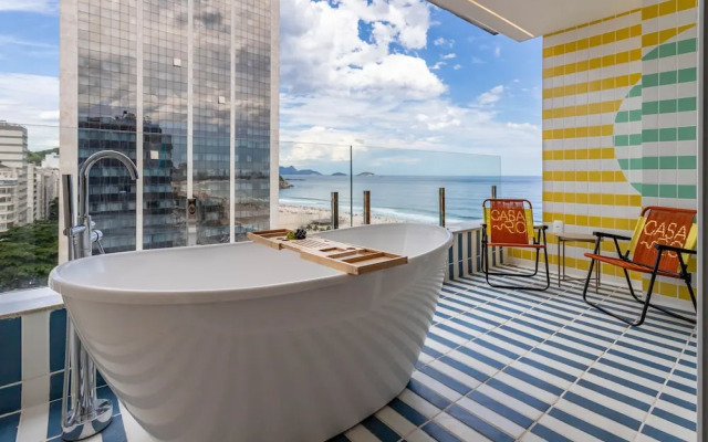 Sea View and Balcony With Bathtub Q21