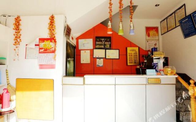 Nanjing Xinxin Hotel (Confucius Temple Wuyi Alley Shop)