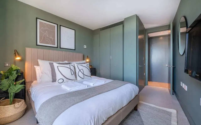 The Parliament View Escape - Modern 1bdr With View