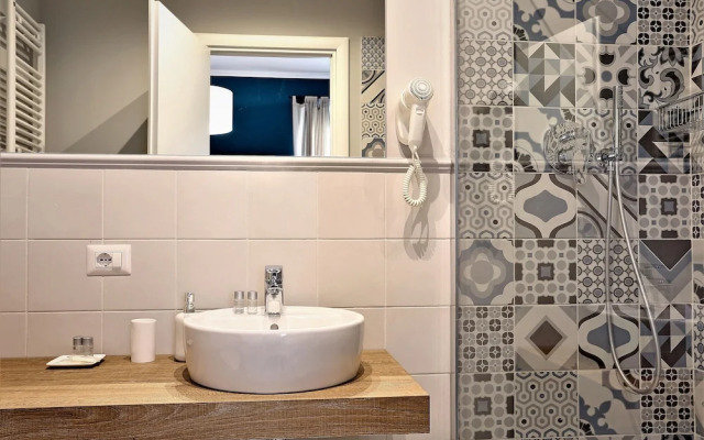 Romantica Guest House