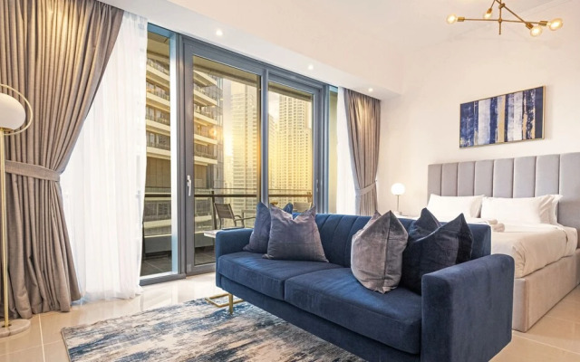 LUX | The Silverene Marina View Studio