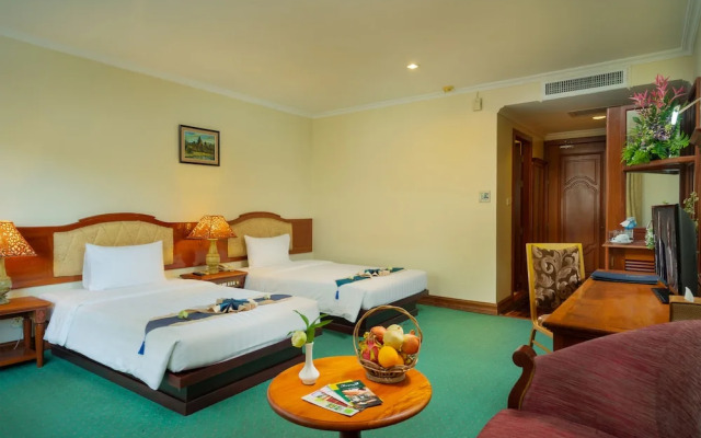 Dragon Royal Angkor Hotel