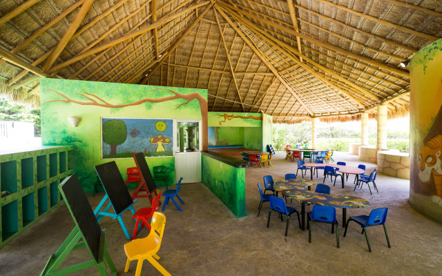 BlueBay Grand Esmeralda All Inclusive