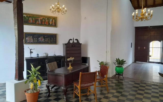 Casa Yoly Hostel Granada