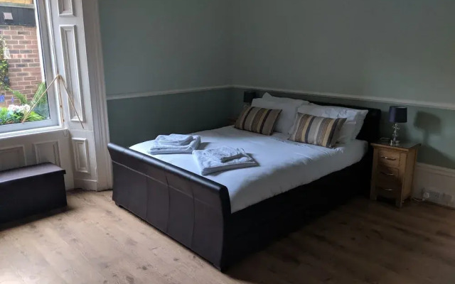 Tynemouth Beach Apartment