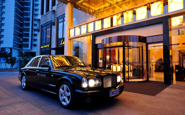 Wealthy Hotel Suzhou