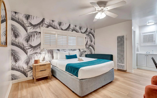 Santa Monica Hotel