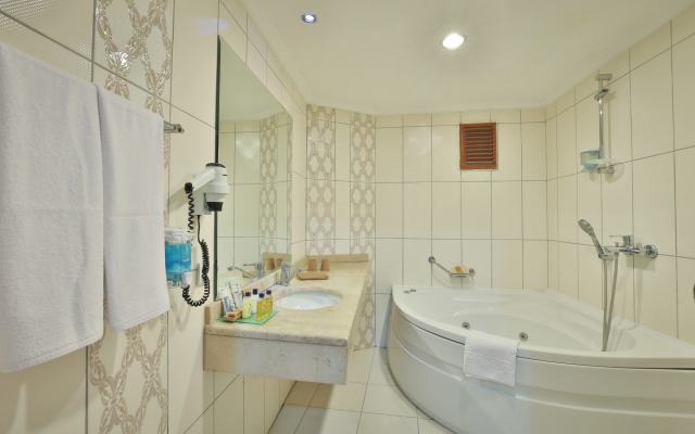 Crystal Kaymakli Hotel & SPA