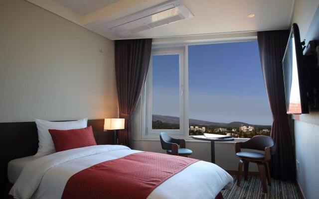 Ramada Encore Jeju Seogwipo