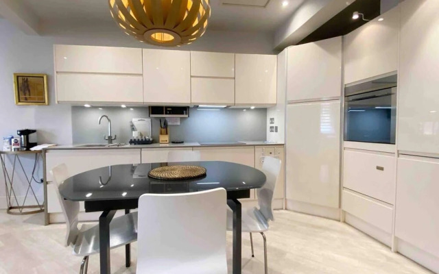 Charming 2-bed Apt With 2 Bathtub Central London