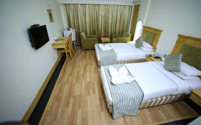 Hotel Marg Krishnaaya