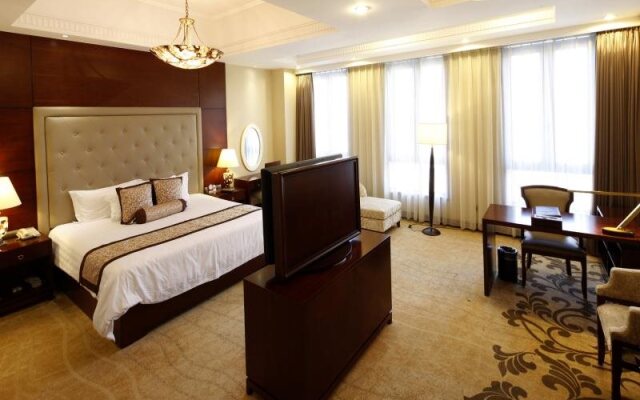 Golden Rich Hotel