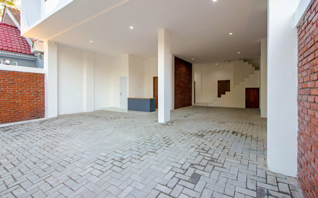 Super OYO 1319 88 Exclusive Guesthouse