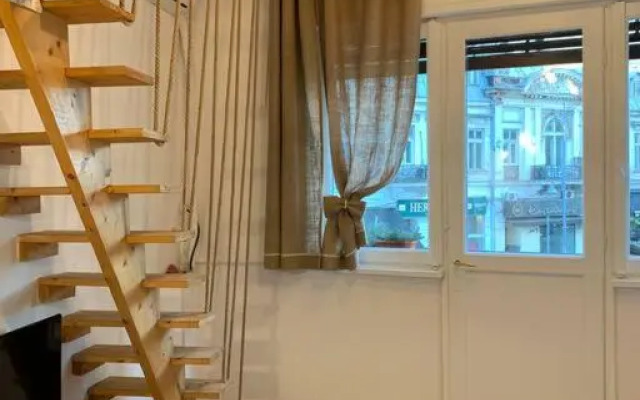 Charming 1937 #Victory Avenue