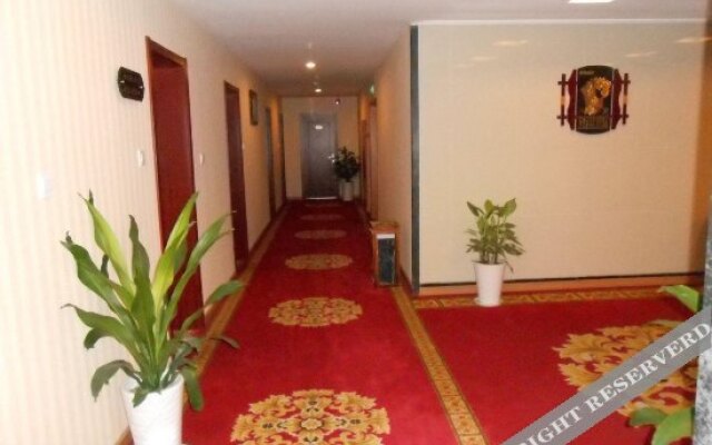 Kai Tai Business Hotel