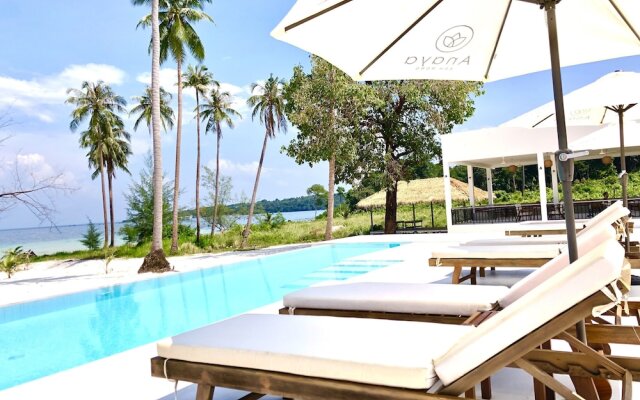 Anaya Koh Rong