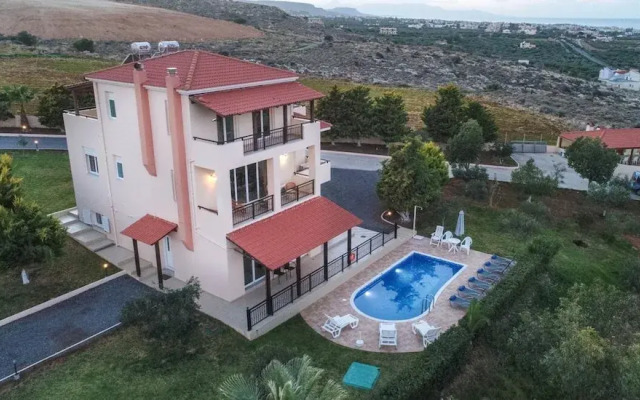 Villa Angelika Two-storey House With Pool for 7