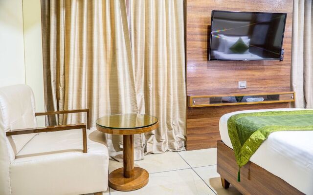 Hotel Super Inn Armoise