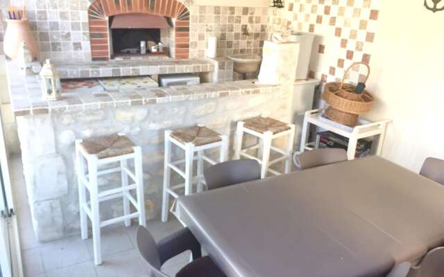 Villa With 3 Bedrooms in Maillane, With Private Pool, Enclosed Garden