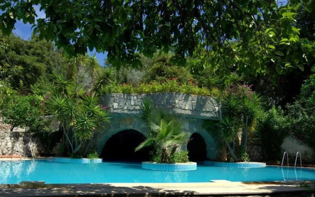 Paradise Garden Hotel