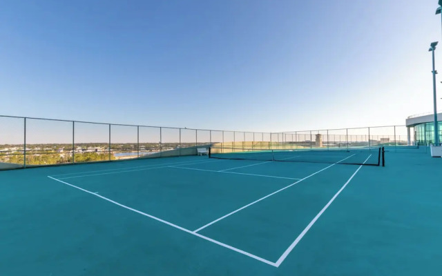 Turquoise Place 2205 C