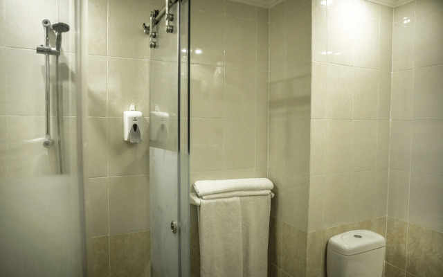 Redcon Suites