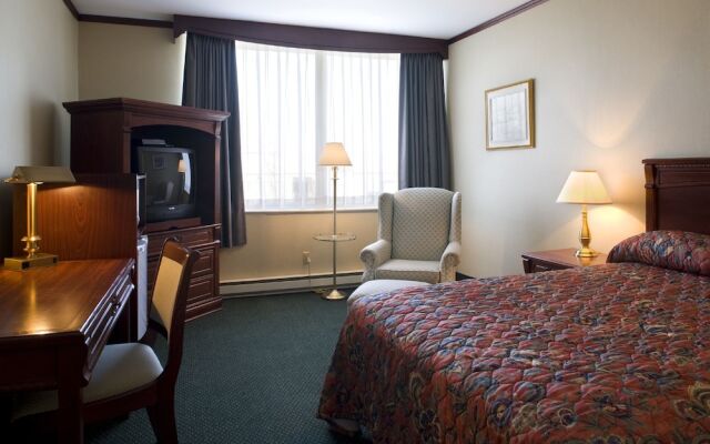 Travelodge Hotel Montreal Airport