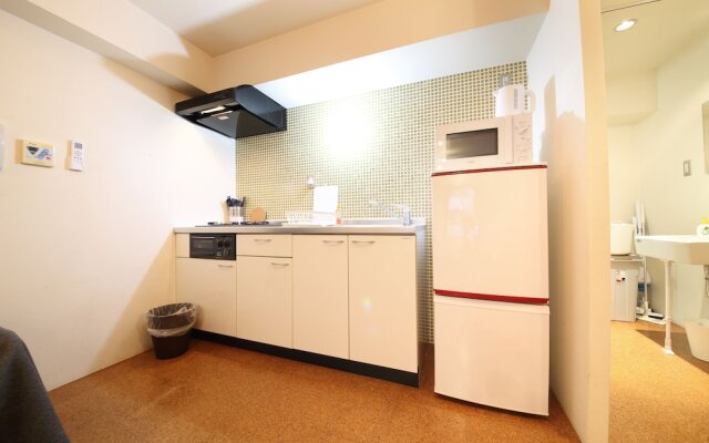 Studio Minamisenba 405