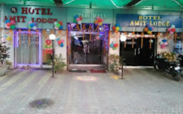 Hotel Amit Lodge