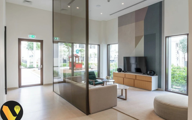 Vogue Breeze Creek Beach by Emaar