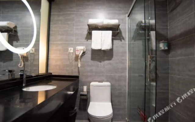 City 118 selected chain hotel (Chengdu CHUANSHI Damian subway station store)