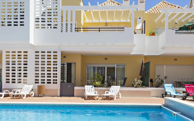 CB Miranda - Cabanas Beach